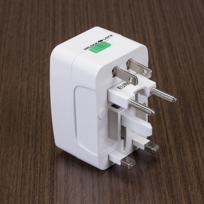Adaptador Universal para Tomada Personalizado Adaptador Universal para Tomada Personalizado
