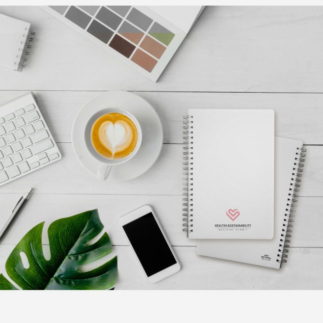 Caderno Espiral A5 Em PP Com Folhas Pautadas Recicladas Personalizado Caderno Espiral A5 Em PP Com Folhas Pautadas Recicladas Personalizado