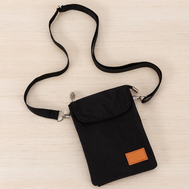 Mini Bolsa em Nylon Personalizada Mini Bolsa em Nylon Personalizada