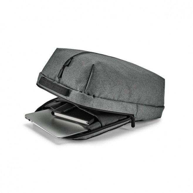 Mochila Com Logotipo Gravado em Transfer Mochila Com Logotipo Gravado em Transfer